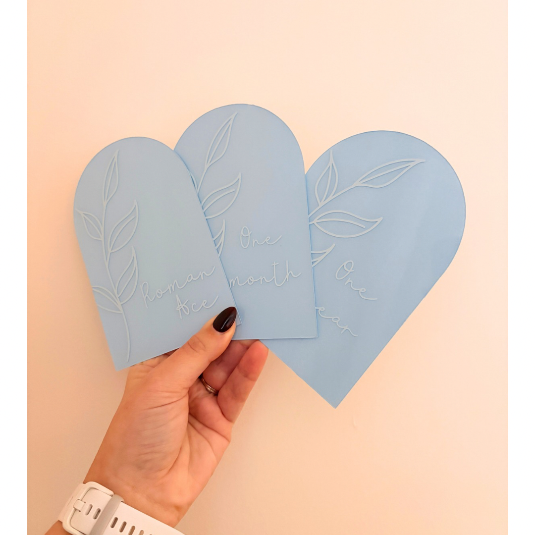 Acrylic Baby Milestone Arches Set – Personalised Monthly Age Cards (13 Pieces)