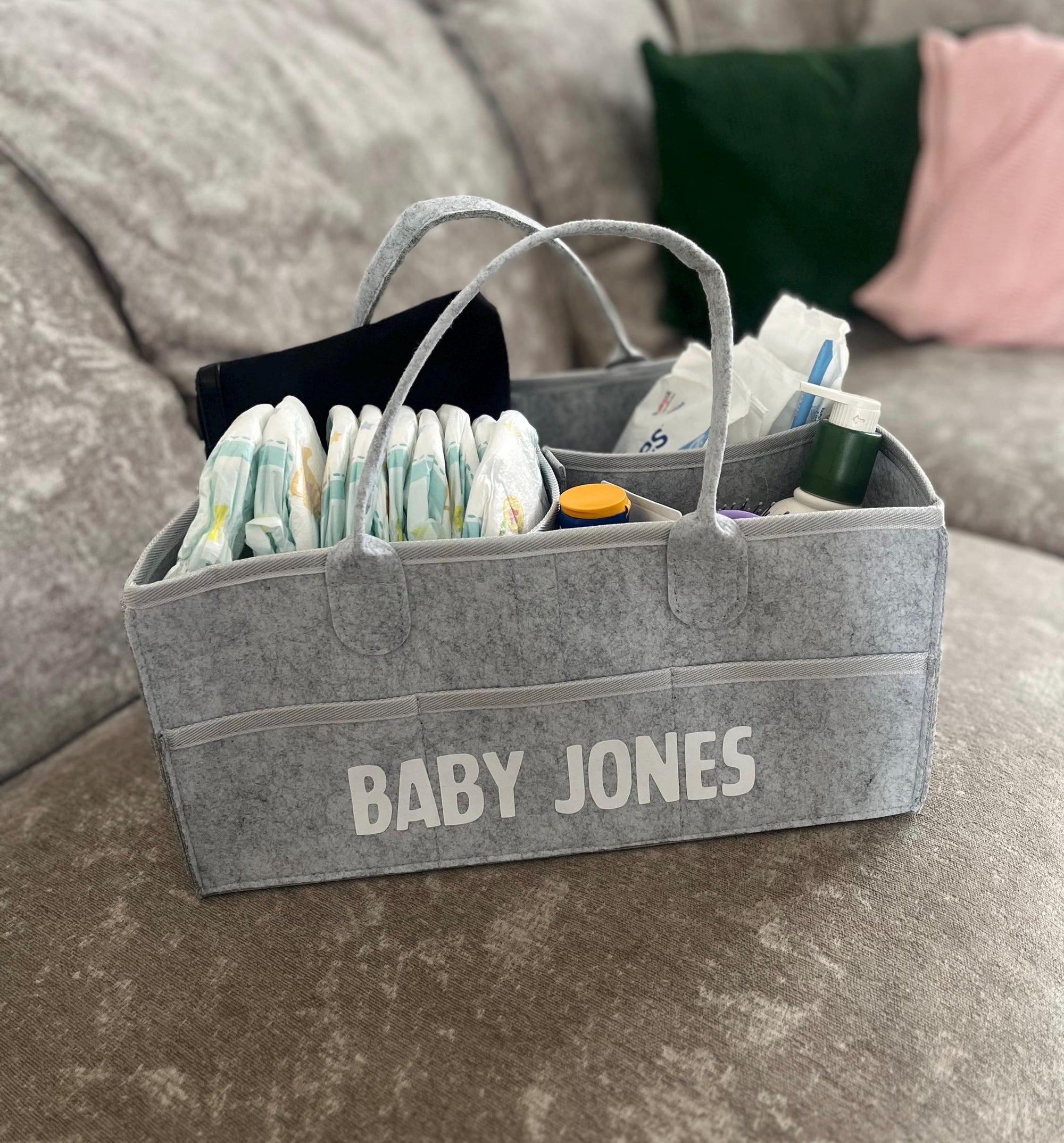 Personalised Nappy Caddy – Custom Baby Name Diaper Caddy – Felt Nursery Organiser in Brown or Grey – New Baby Gift – Baby Shower Gift Basket